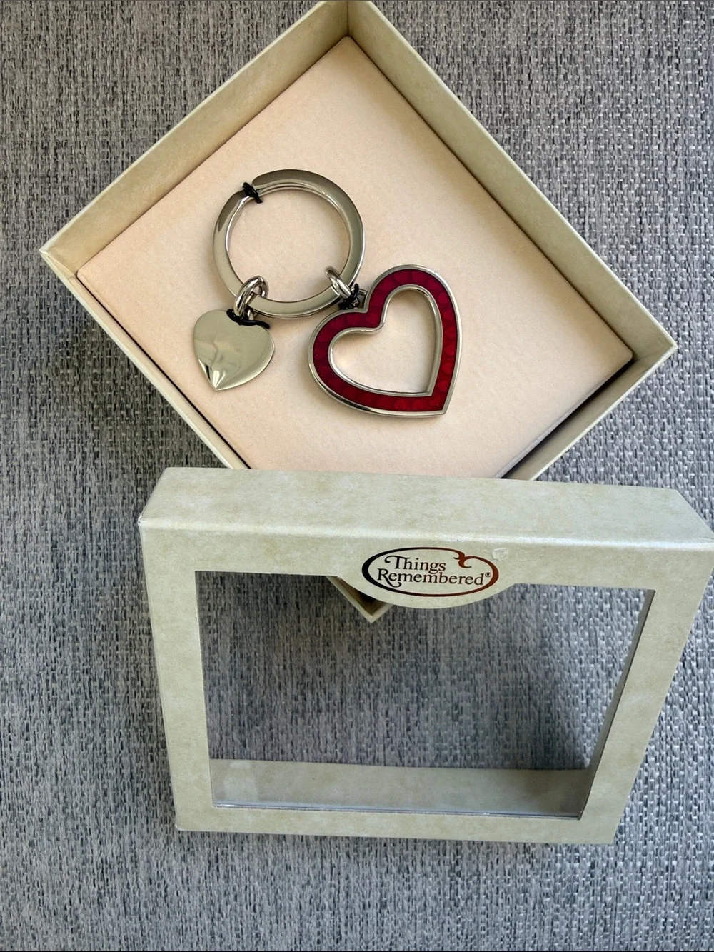 Things Remembered Keychain Silver & Red Enamel Heart w Engravable 💗 tag  518026